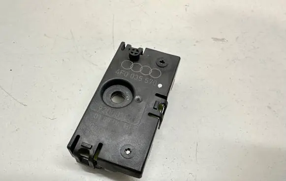 Audi A6 S6 C6 4F Antenna control unit 4F0035570A