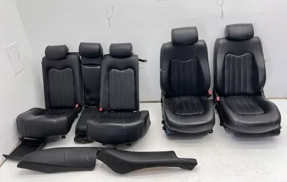 Maserati Quattroporte Seat set 