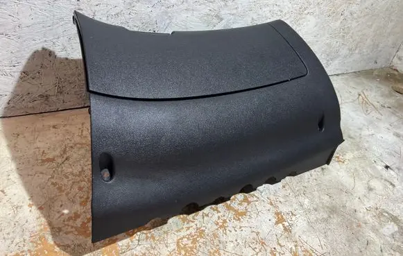 Skoda Octavia Mk2 (1Z) Glove box 1Z1857097