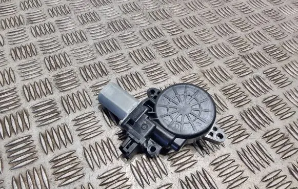 Rear door window regulator motor