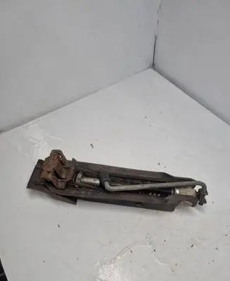 Skoda Octavia Mk2 (1Z) Lift Jack 1K0011031G