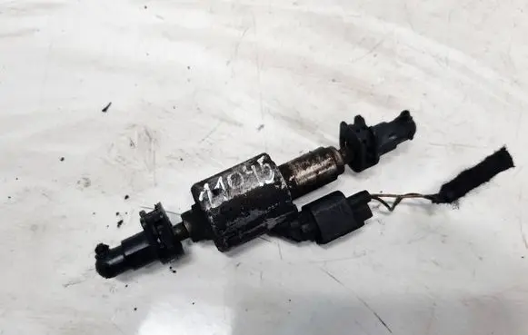 Ford Focus Fuel injection high pressure pump AU5A5J284AA