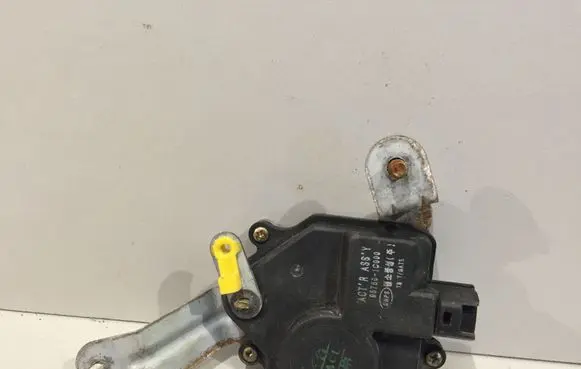 Hyundai Getz Air flap motor/actuator 957501C000