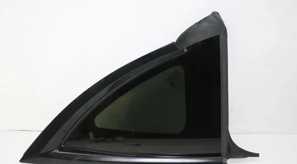 Tesla Model Y Rear side window 