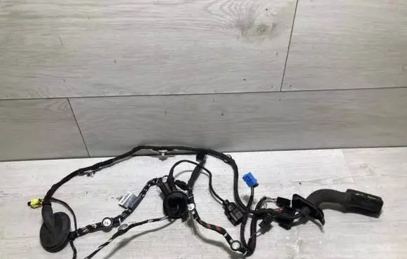 Audi A3 S3 8V Front door wiring loom 8v4971029h