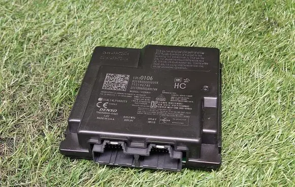 Buick Encore I Keyless (KESSY) go control unit/module 13510106 793186748