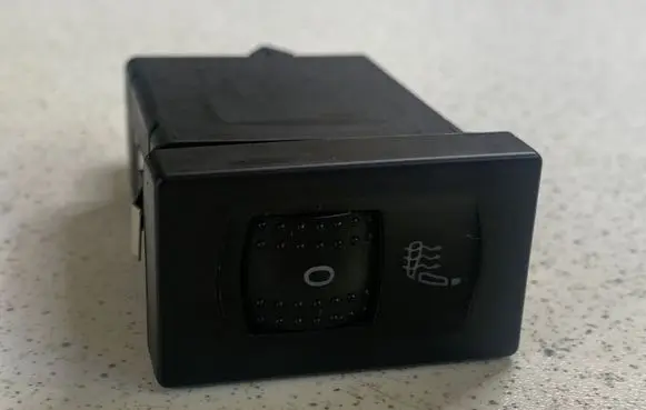 Volkswagen PASSAT B5.5 Seat heating switch 3B0963563C