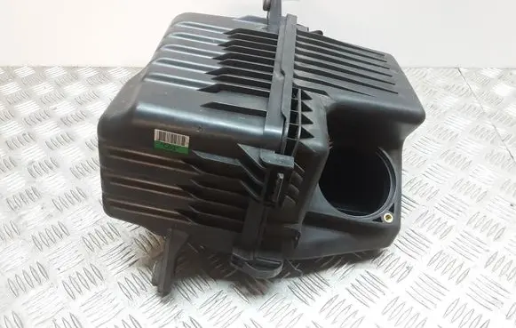 Hyundai Santa Fe Air filter box 281102B200C03