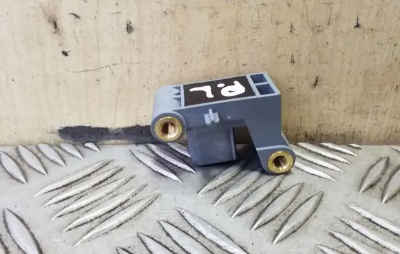BMW 5 GT F07 Airbag deployment crash/impact sensor