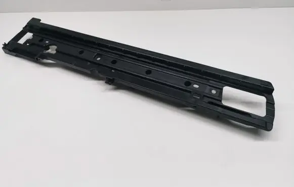 Porsche Cayenne (9Y0 9Y3) Other trunk/boot trim element 7P0863600