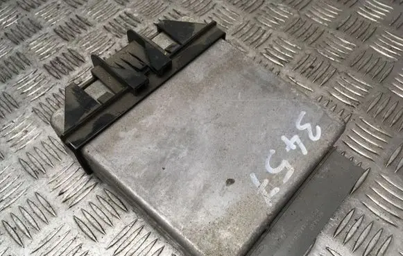 Ford Mondeo Mk III Engine control unit/module 5S7112A650XA 4CUA G0185A6L13