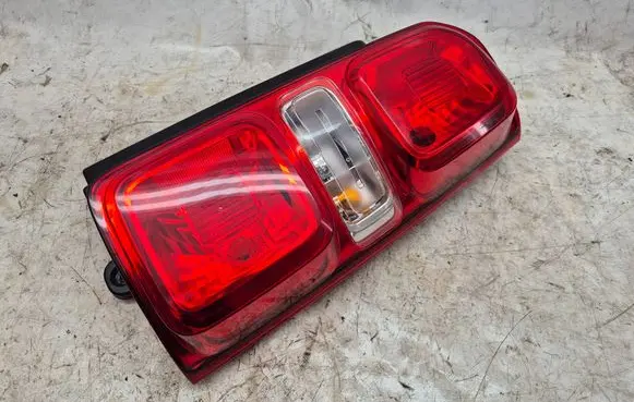 Citroen Jumpy Rear/tail lights 9808243080 0019725301 A002ZH