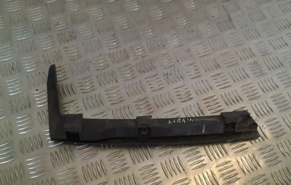Volkswagen Sharan Front bumper mounting bracket 7M0807184B