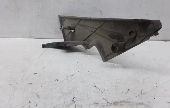 BMW 5 E60 E61 Fuel tank bottom protection 7124556