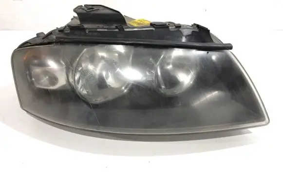 Audi A3 S3 8P Headlight/headlamp 8P0941004A