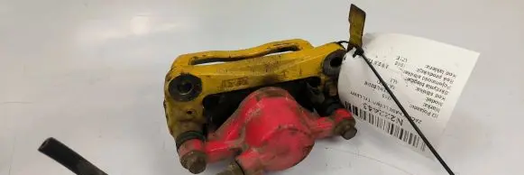 Mitsubishi Pajero Rear brake caliper