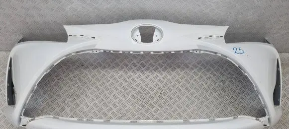 Toyota Yaris XP210 Front bumper