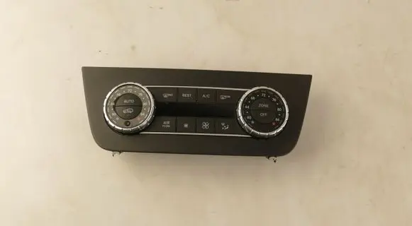 Mercedes-Benz GL X166 Interior fan control switch A1669003417 A1666801207