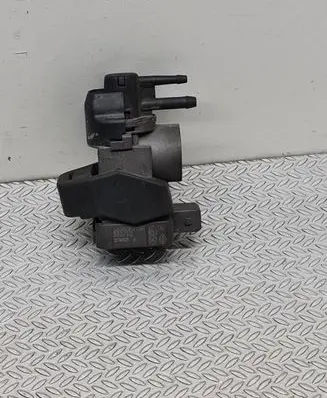 Renault Kangoo II Turbo solenoid valve 149566215R B3210 208593