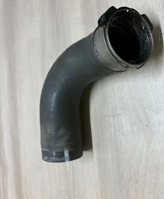 Volvo S90, V90 Intercooler hose/pipe