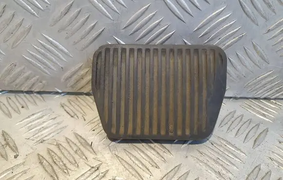 Volvo XC90 Brake pedal 3516078