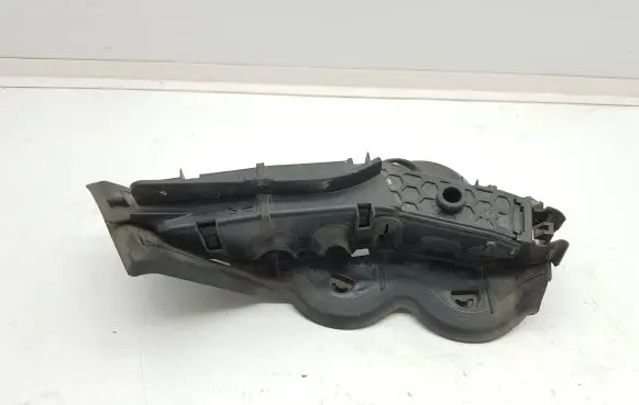Other engine bay part