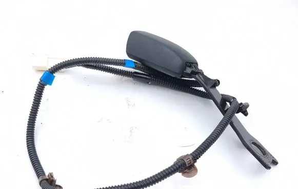 Subaru BRZ Front seatbelt buckle E034501 B480