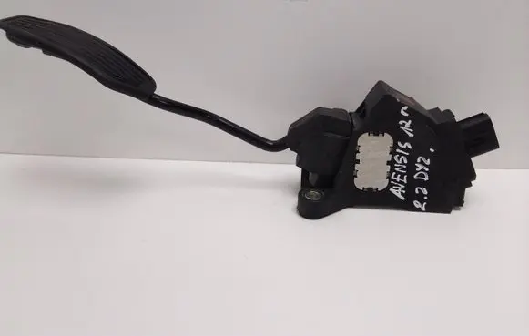Toyota Avensis T270 Accelerator throttle pedal 7811005020 08351A