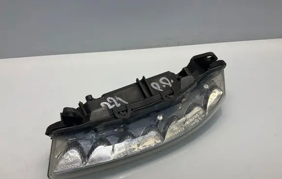 Mercedes-Benz S W221 LED Daytime headlight A2218201856 89206941 ZGS002Q01