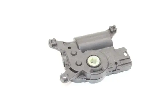 Volkswagen Transporter - Caravelle T6 Intake manifold valve actuator/motor 