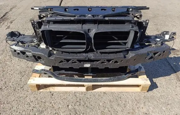 BMW 5 F10 F11 Radiator support slam panel