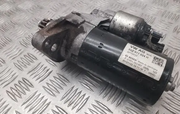 Volkswagen Jetta VI Starter motor 02Z911024H
