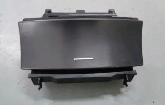 Mercedes-Benz C W203 Other center console (tunnel) element