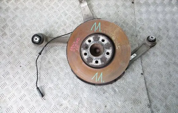 BMW 5 GT F07 Front wheel hub spindle knuckle
