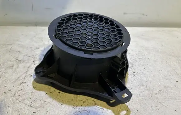 Citroen C4 X Front door speaker 9830932280 10631704 08022404L23A