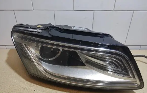 Audi Q3 8U Headlight/headlamp 90021777 8R0941106A 1405901102A