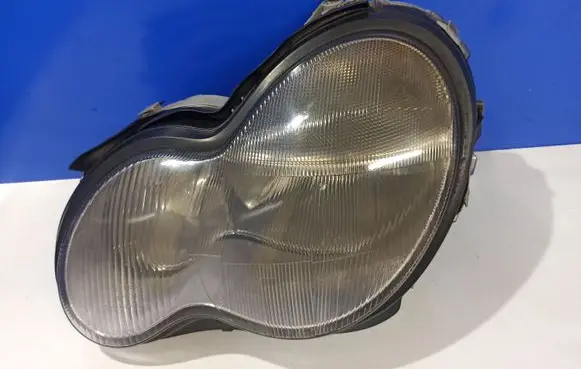 Mercedes-Benz C W203 Headlight/headlamp 1305235456