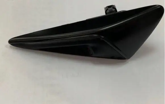 Tesla Model 3 Front fender indicator light 1495865-20-C