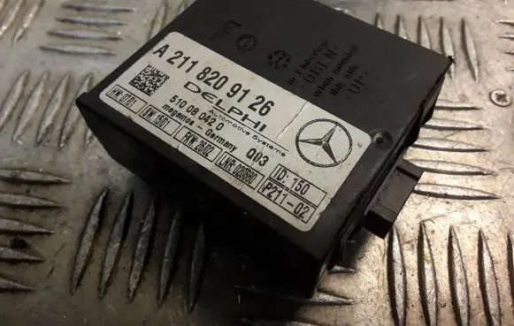 Mercedes-Benz E W211 Alarm control unit/module 2118209126 A2118209126