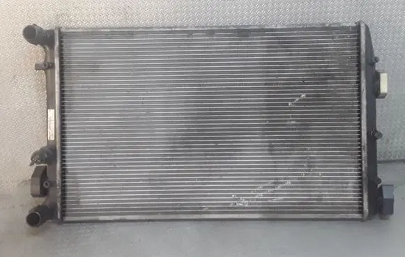 Skoda Fabia Mk2 (5J) Coolant radiator 6Q0121253R