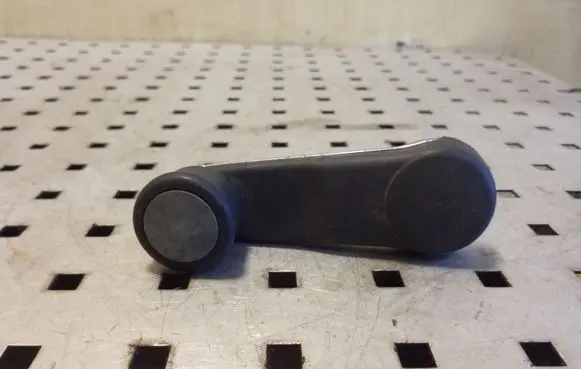 Opel Sintra Rear door window winding handle 