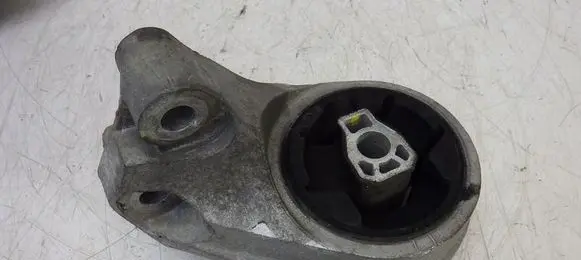 Chevrolet Volt I Engine mount vacuum valve X01187