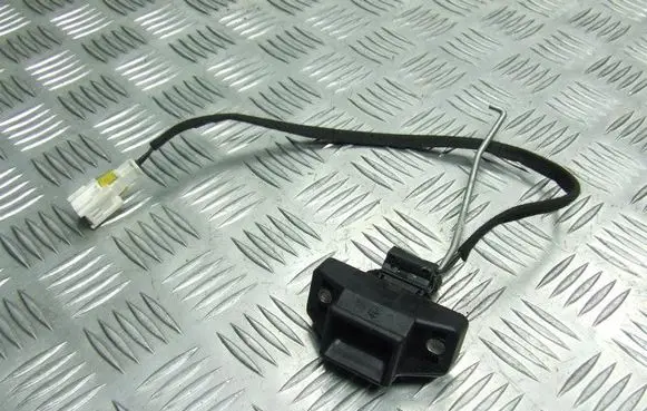 Renault Clio III Tailgate lock latch 