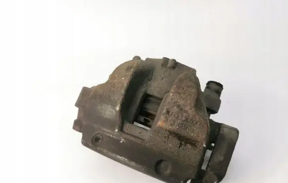 Volvo XC90 Front brake caliper 31381549