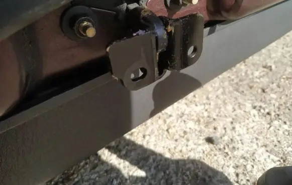 Chrysler Pacifica Rear door check strap stopper