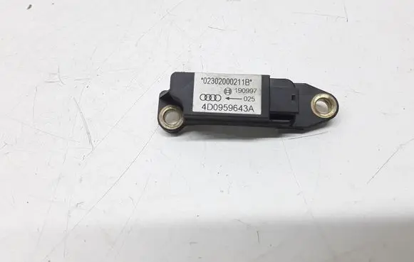 Audi A8 S8 D2 4D Airbag deployment crash/impact sensor 4D0959643A