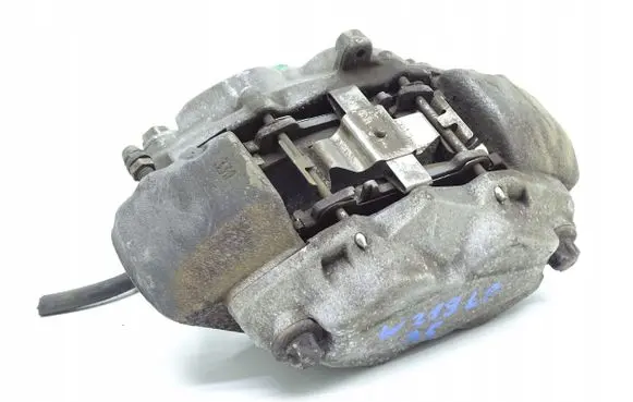 Mercedes-Benz CLS C219 Front brake caliper