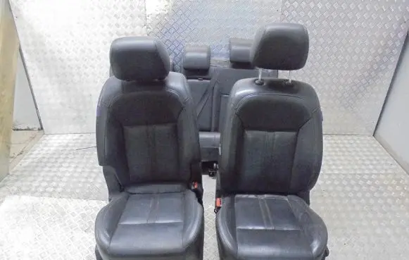 Renault Koleos I Seat set 