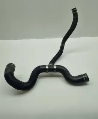 Maserati Ghibli Coolant pipe/hose 