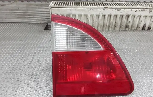 Ford Galaxy Tailgate rear/tail lights 7M5945093B